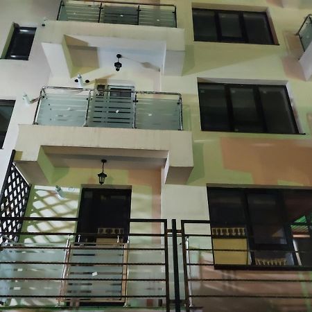 Bya Luxury Διαμέρισμα Valea Lupului  Εξωτερικό φωτογραφία